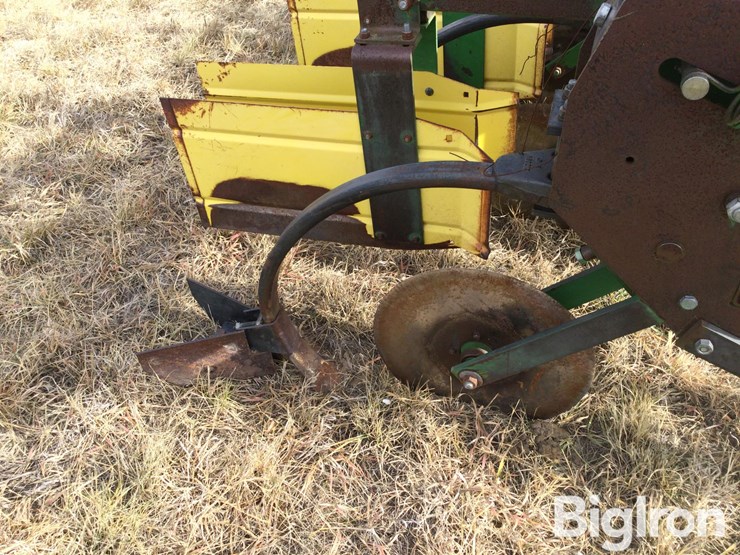 john-deere-885-image-10