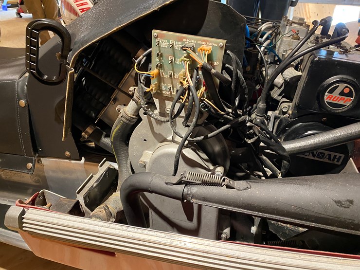 #3794-•-1977-rupp-nitro-250-snowmobile-image-29