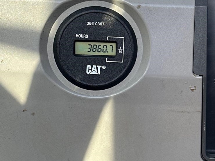 2020-caterpillar-325flcr-image-40