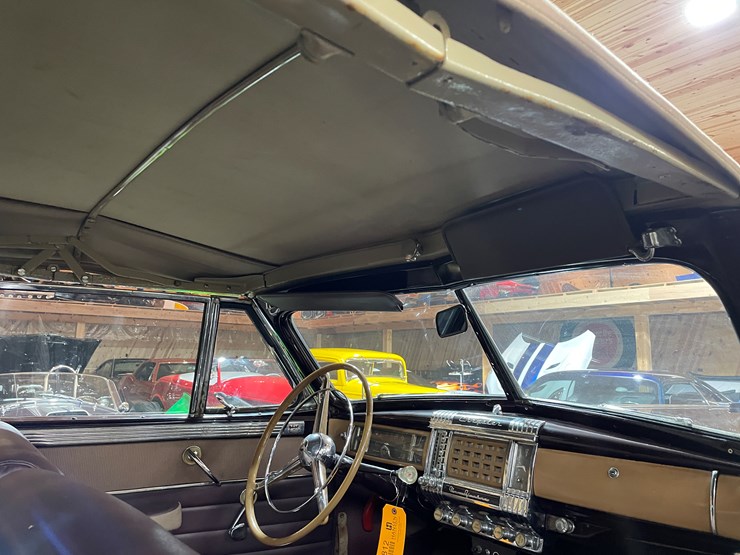 #3812-•-1948-chrysler-new-yorker-convertible-(has-wi-title)-image-41