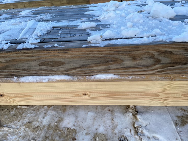 #3790-•-bundle-of-laminated-wood-beams-image-22