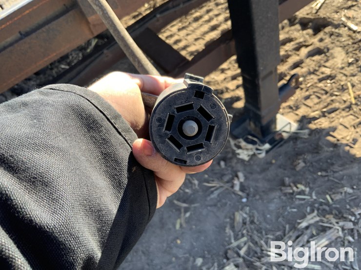 1997-titan-trailer-image-18