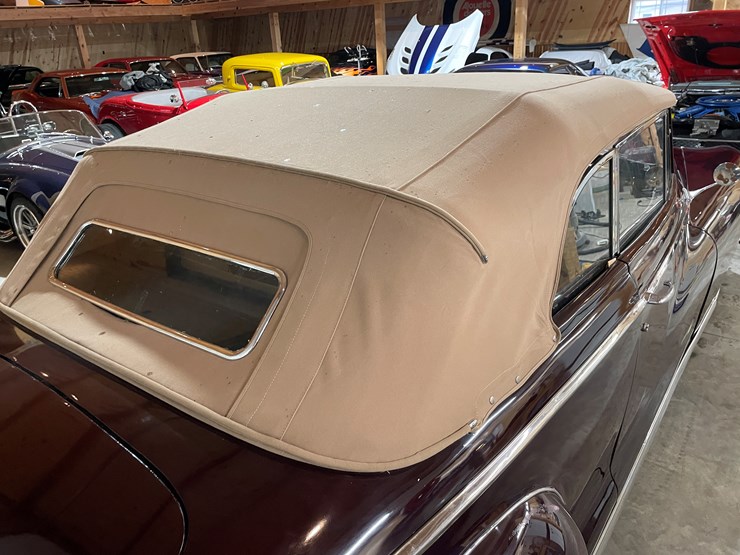 #3812-•-1948-chrysler-new-yorker-convertible-(has-wi-title)-image-19