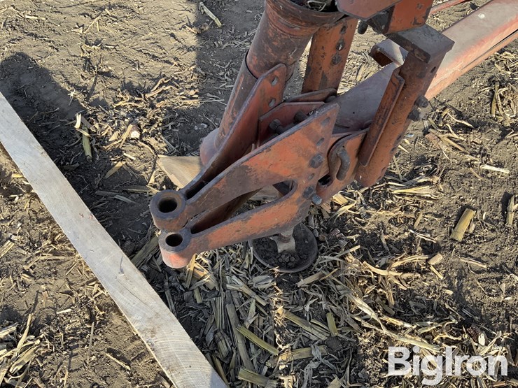 new-holland-271-image-11