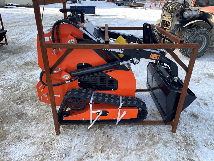 #300-•-mms-mini-skid-steer-ride-on-loader-image-4