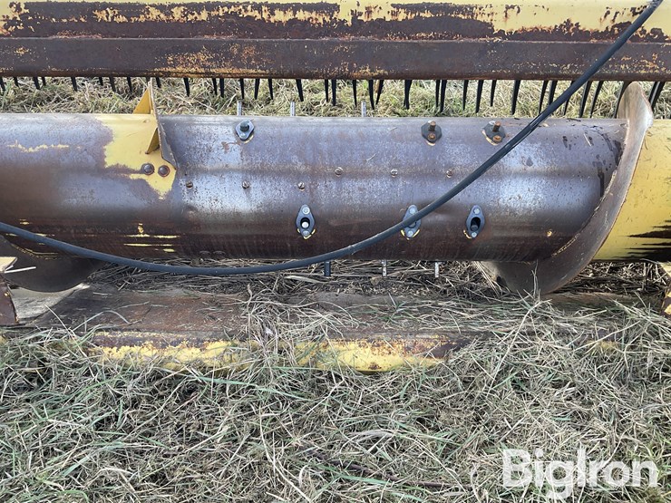 1982-new-holland-972-image-12