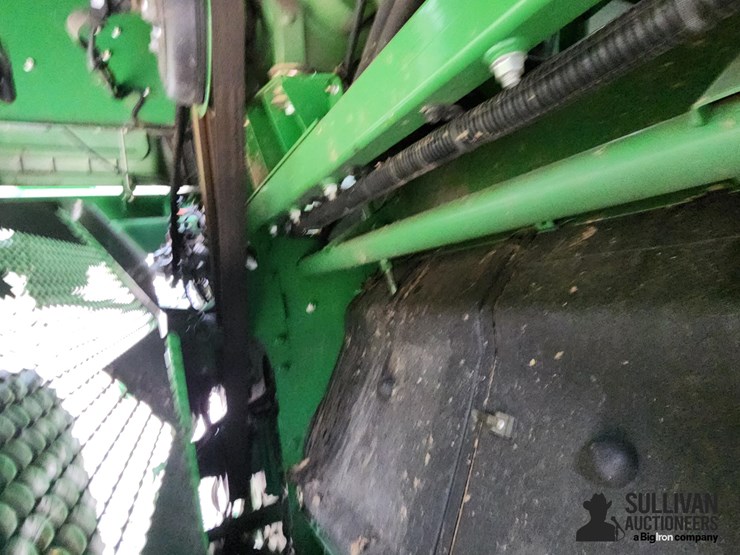 2012-john-deere-s660-image-19