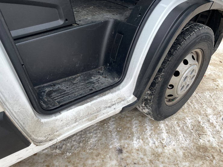 2022-dodge-1500-image-39