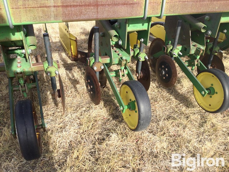 john-deere-885-image-15