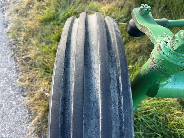 1957-john-deere-720-image-25