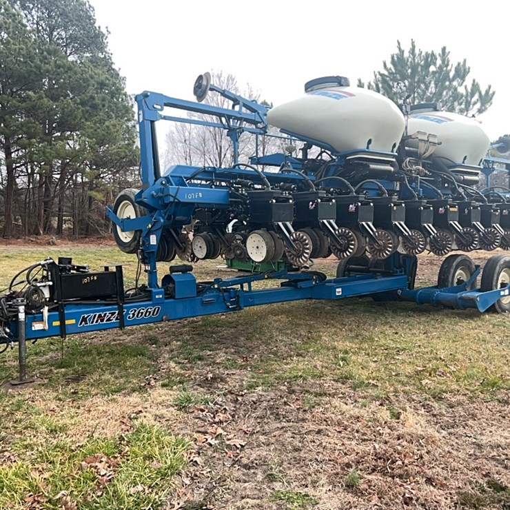 KINZE 3660