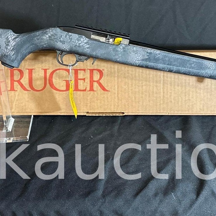 RUGER 10/22 22LR RIFLE (SN# 0027-15393) (1MAG/BOX)
