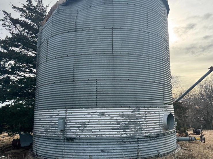 grain-bin-image-3