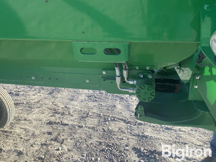 2021-john-deere-735d-image-18