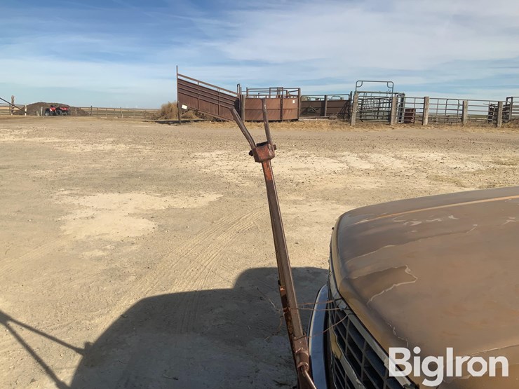 1990-chevrolet-silverado-1500-image-16