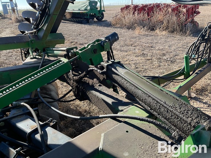 john-deere-630-image-17