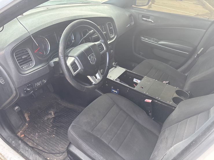 #43-•-2012-dodge-charger-image-6