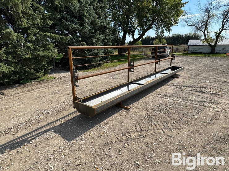 24'-fence-line-feed-bunk-image-3