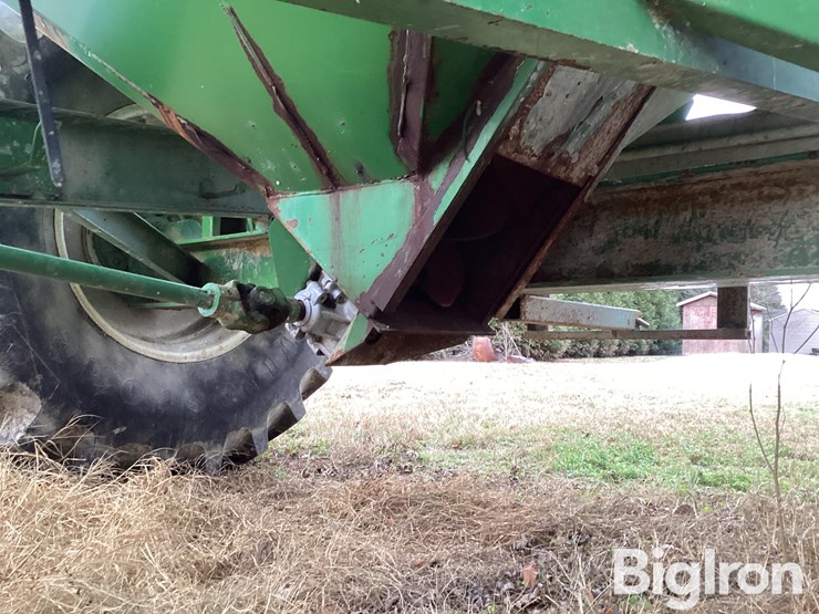 unverferth-gc-4500-grain-cart-image-12