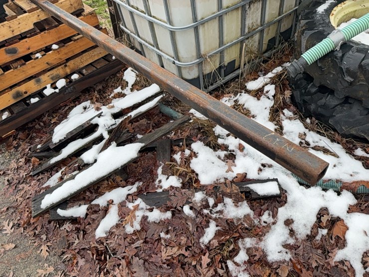 corn-reel,-6-row-hydraulic;-located-at-7241-roxbury-rd,-charles-city,-va,-please-call-804.837.9940-or-804.651.4404-with-questions-image-4