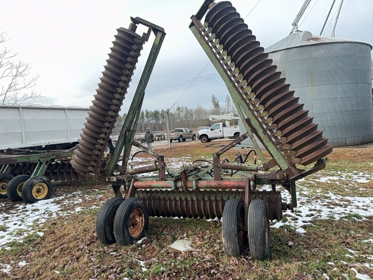 24-ft-folding-3-section-cultipacker-pull,-brillion;-located-at-7241-roxbury-rd,-charles-city,-va,-please-call-804.651.4404-with-questions-image-29