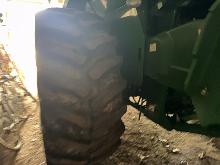 2015-john-deere-s670-image-10
