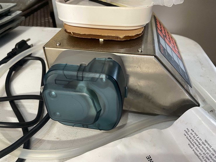 #6362-•-paste-liquid-filling-machine-image-5