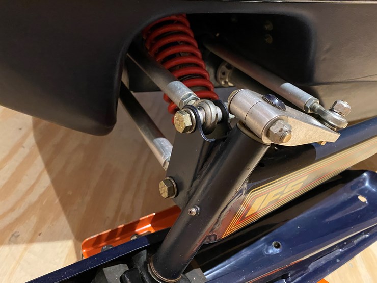 #3792-•-1983-polaris-indy-cross-country-image-13