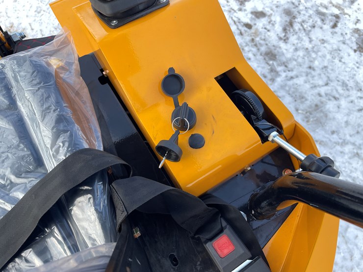 #202-•-miva-va15-mini-excavator-image-20