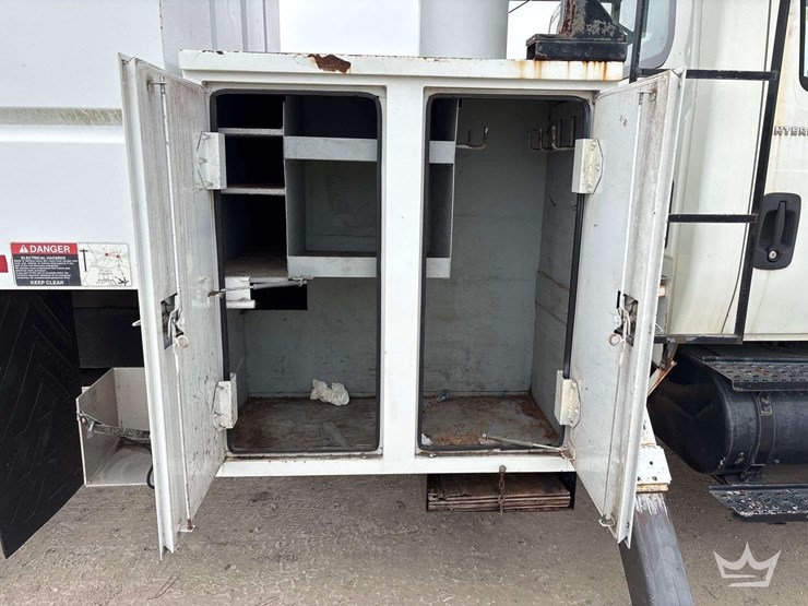 2007-international-durastar-4300-image-34