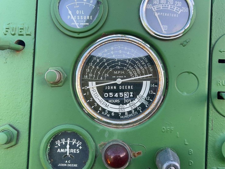 1957-john-deere-720-image-63