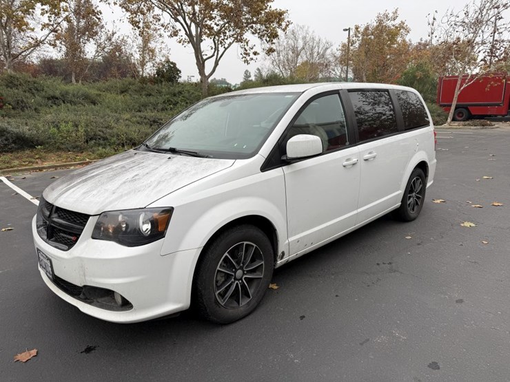 2019-dodge-grand-caravan-image-1
