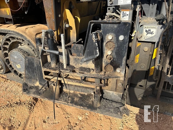 2018-volvo-p7110b-image-12