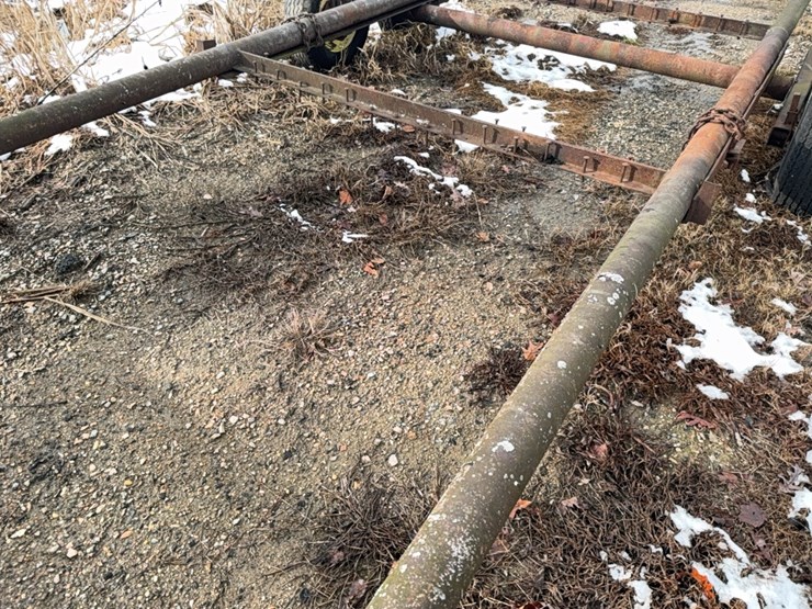 donahue-implement-carrier,-18-ft-x-6-ft,-no-wood-on-floor;-located-at-7241-roxbury-rd,-charles-city,-va,-please-call-804.837.9940-or-804.651.4404-with-questions-image-9