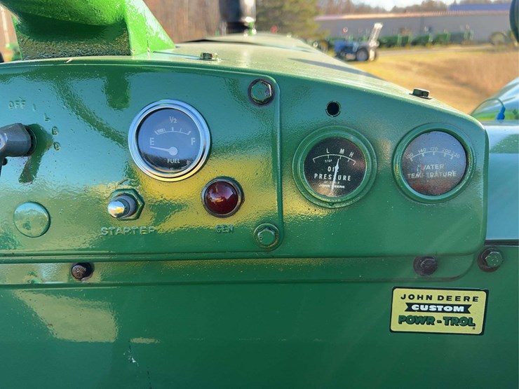 1960-john-deere-830-image-56