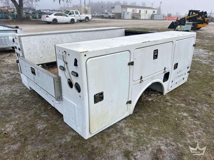 service-truck-body-image-4