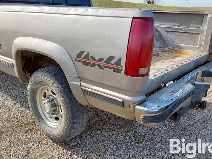 1999-gmc-2500-image-19