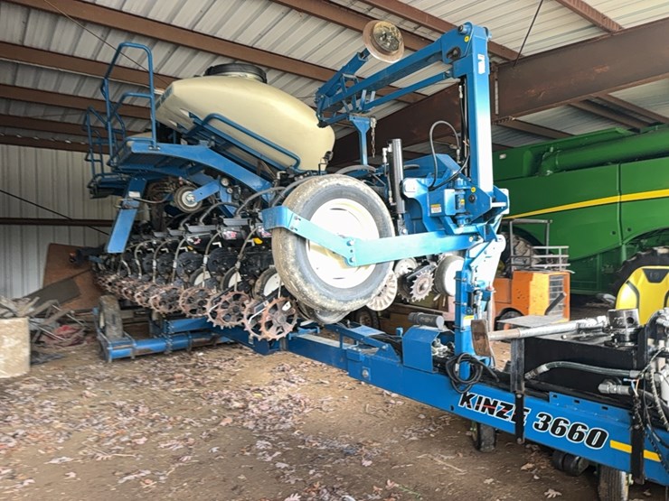 kinze-3660-image-34