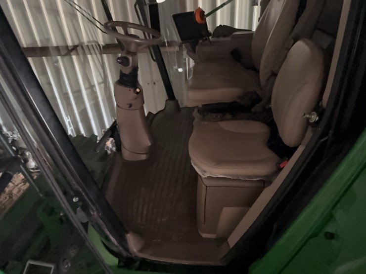 2015-john-deere-s670-image-35