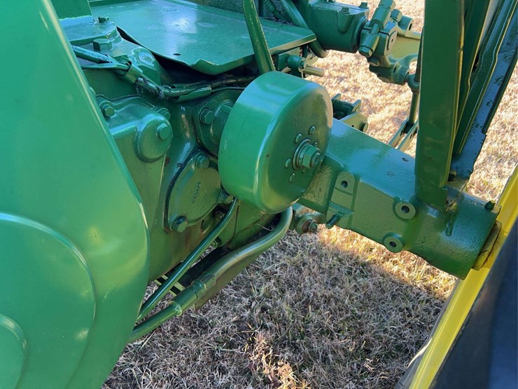 1955-john-deere-70-image-65