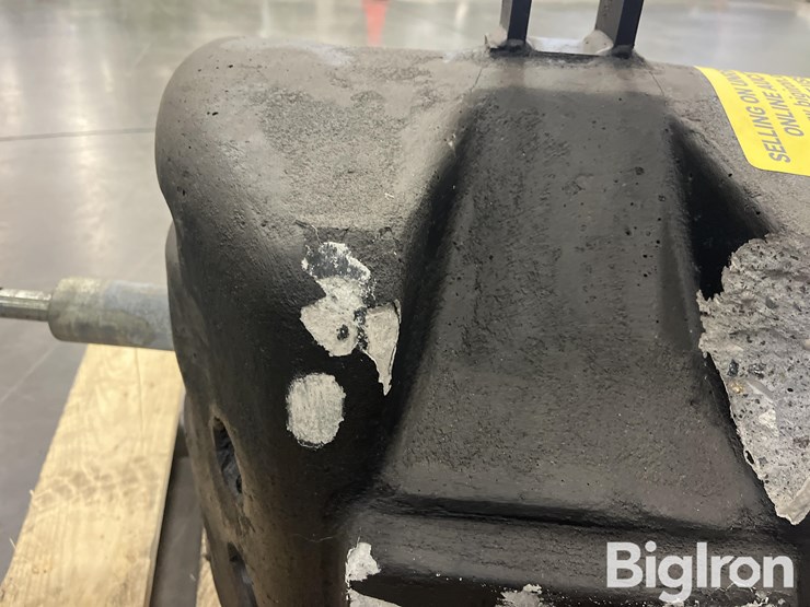 deutz-fahr-df-y1005-250kg-3-pt-concrete-ballast-image-10