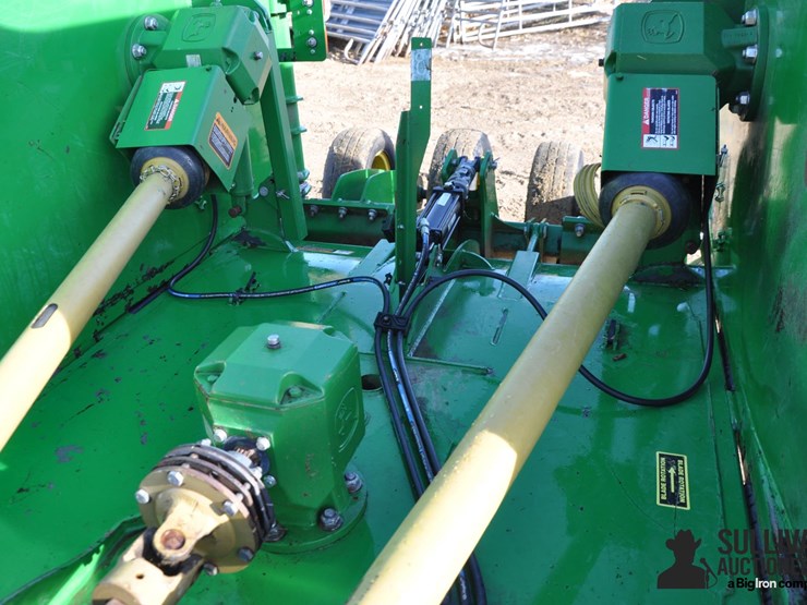 2019-john-deere-r15-image-18