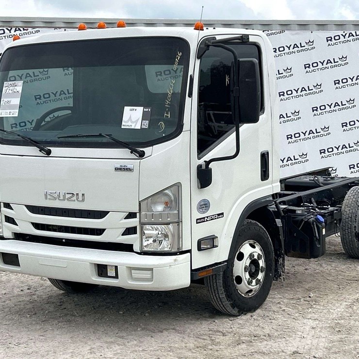 2018 ISUZU NPR