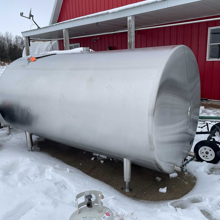 #3515 • Milkeeper Cooling Tank