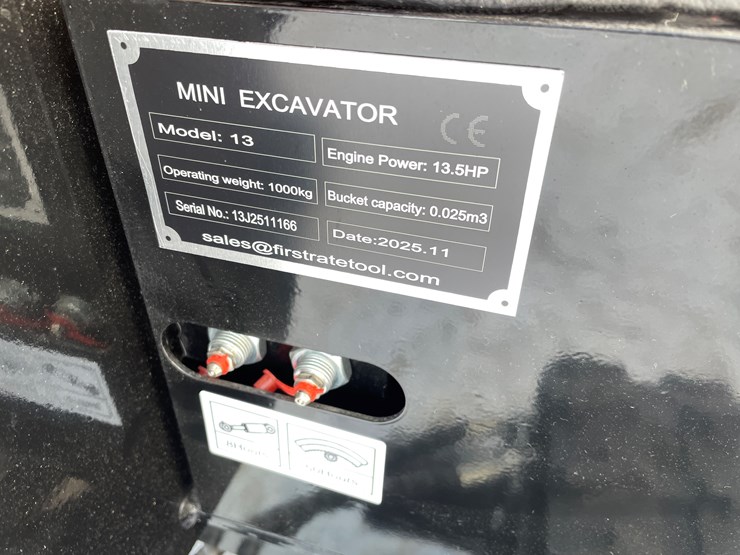 #204-•-miva-va13-mini-excavator-image-50