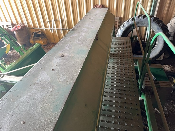 john-deere-1560-image-49