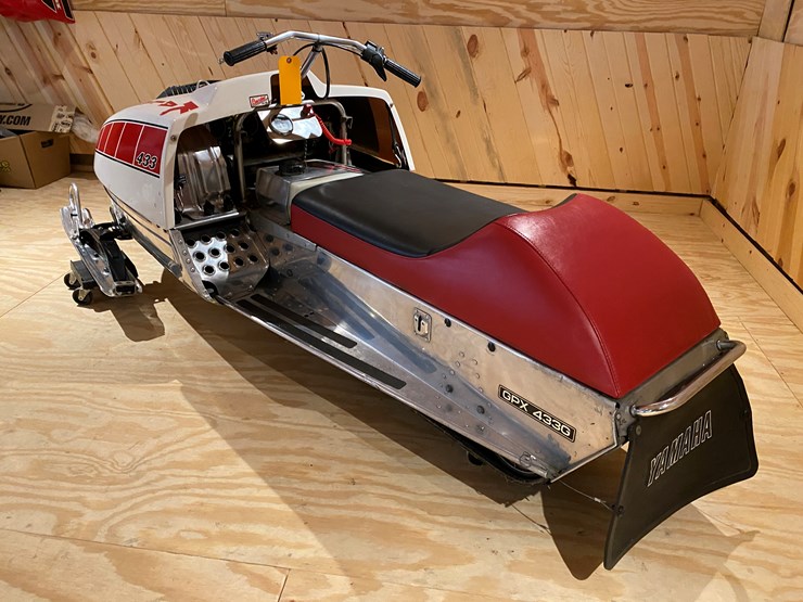 #3778-•-1975-yamaha-kalamazoo-gpx-433g-snowmobile-image-8
