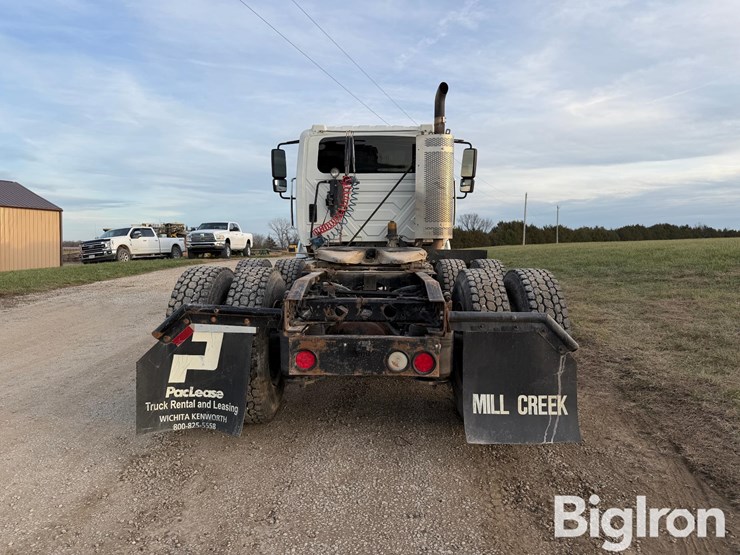 2009-international-transtar-8600-image-6