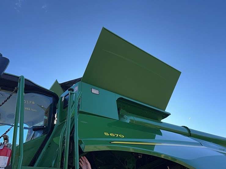 2015-john-deere-s670-image-72