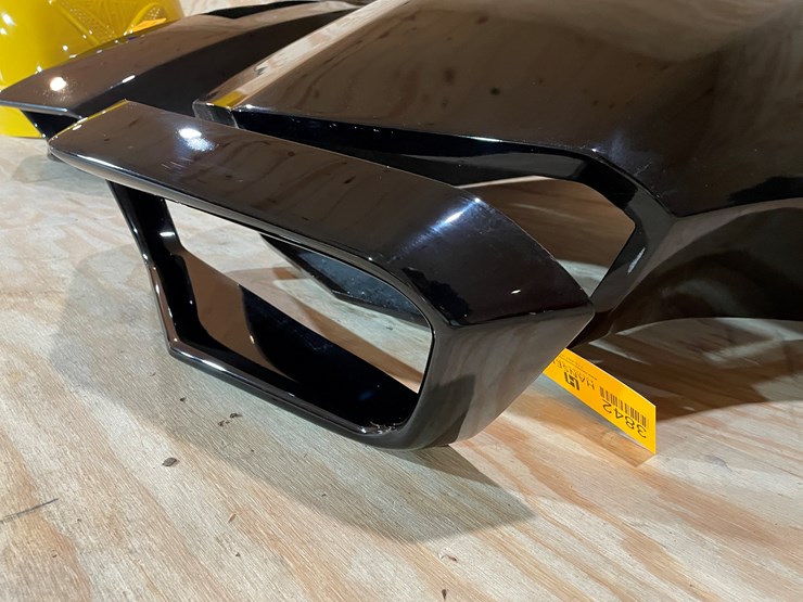 #3842-•-1977-arctic-cat-z-snowmobile-hood-image-3